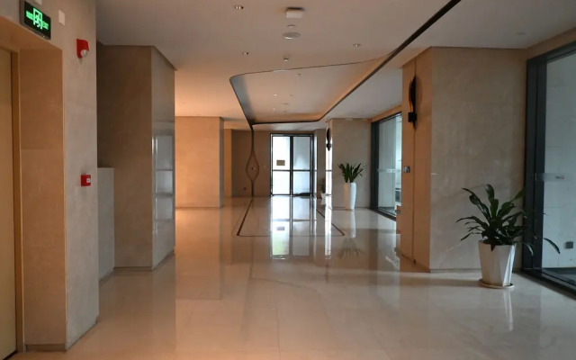 Nomadic International  Hostel