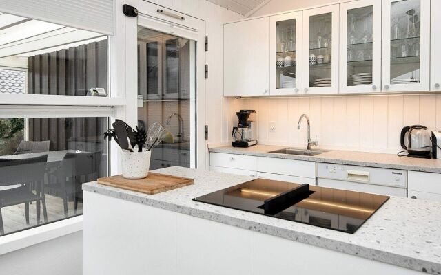 6 Person Holiday Home in Ebeltoft