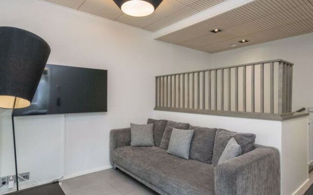 House Iida 24 Terracina