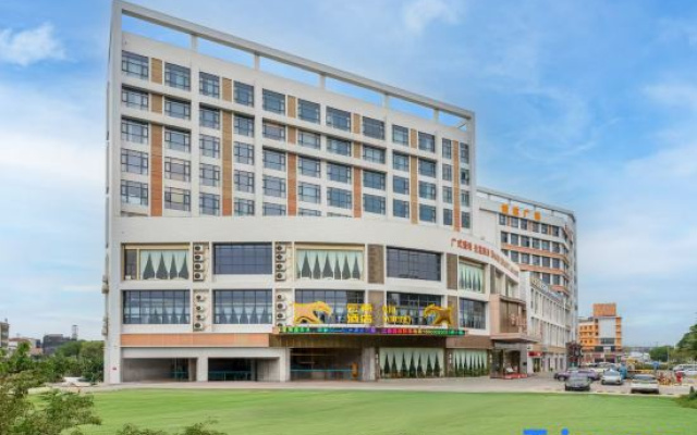 Yunxi Hotel(Guangfo zhicheng Branch,Dali Pedestrian Street,Foshan)