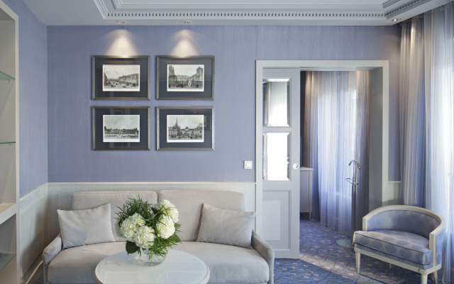 Hotel Rochester Champs Elysees