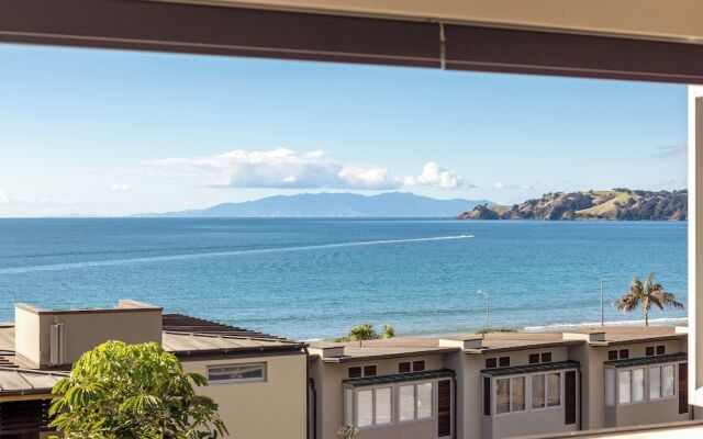 Sea Breeze at The Sands - Onetangi Beach