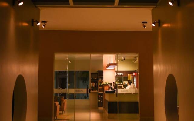 Uiramutam Palace Hotel