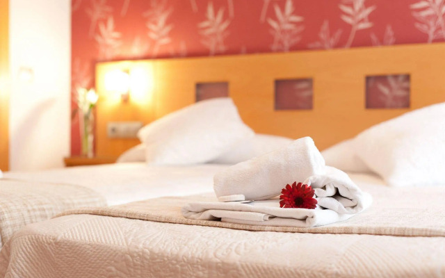 Hostal Abami II