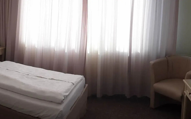 Schloss Hotel Benrath
