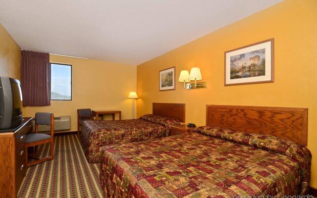 Americas Best Value Inn - Bell Tower