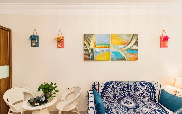 Beihai shanruoju seascape holiday apartment