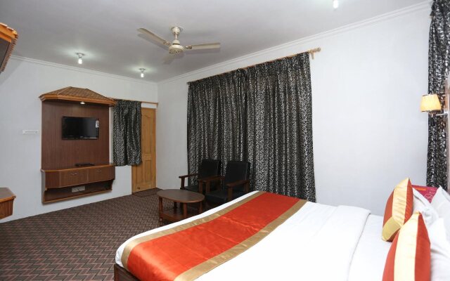 OYO 4487 Hotel Al Azra