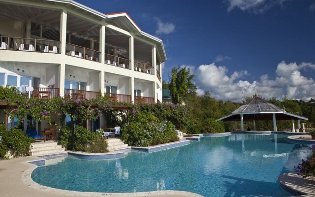 Calabash Cove Resort & Spa