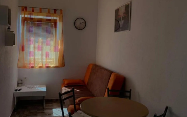 Studio Apartment Simi