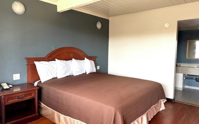 Regency Inn Fresno