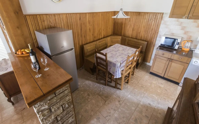 Charming Holiday Home in Turanj With Private Fenced Garden
