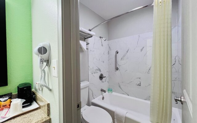 Suite 16 Motel