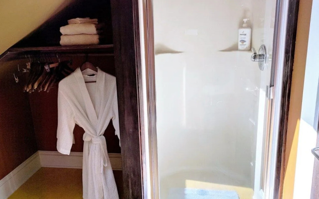 Bluebird Guesthouse