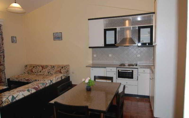 Penelope Suites