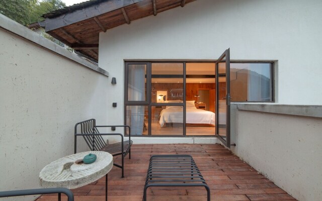 Purling Hills Guesthouse