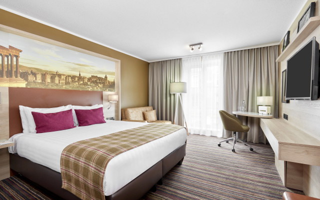 Leonardo Hotel Edinburgh Haymarket - Image 3