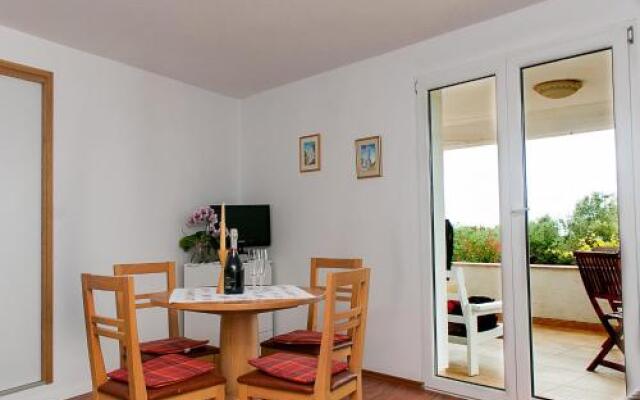 Apartment Dita