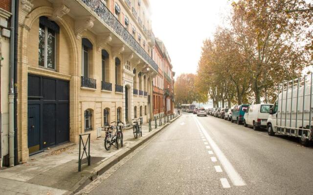 Bel apt rénové en bord de Garonne