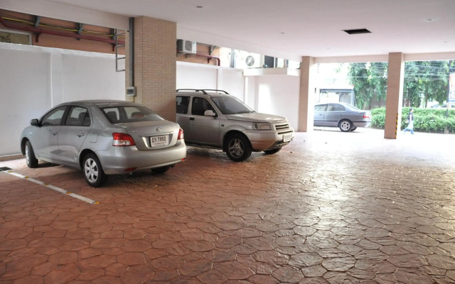 Dynasty Inn Pattaya