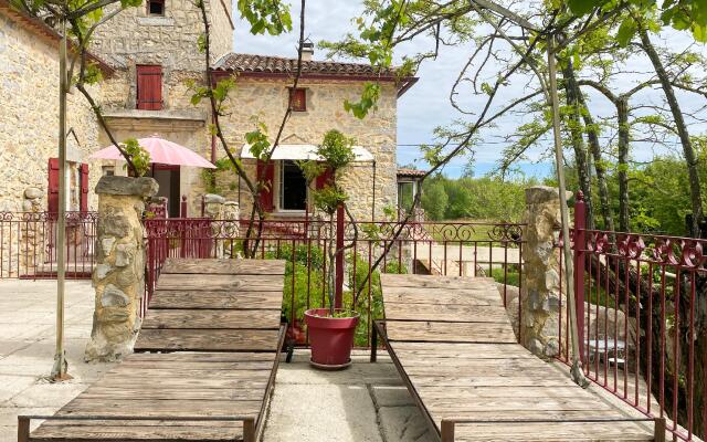 Mas Bourdaric - Location de Gîtes en Ardèche du Sud