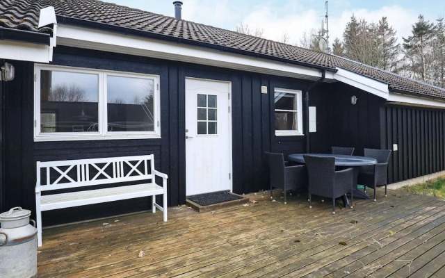 8 Person Holiday Home in Hals