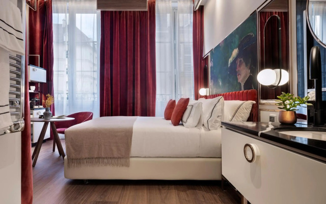 Hotel Glasgow Monceau Paris by Patrick Hayat