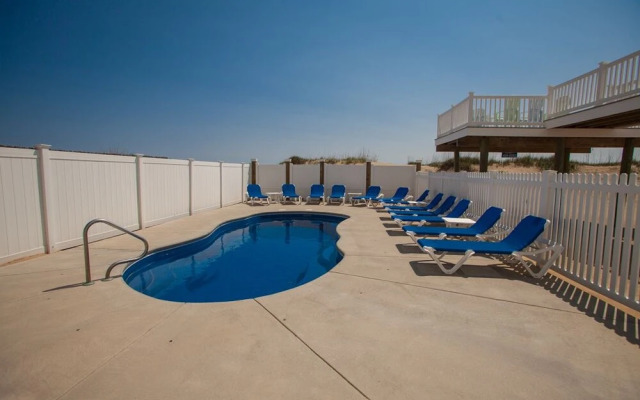 Dune R Thing - 8 Br Home