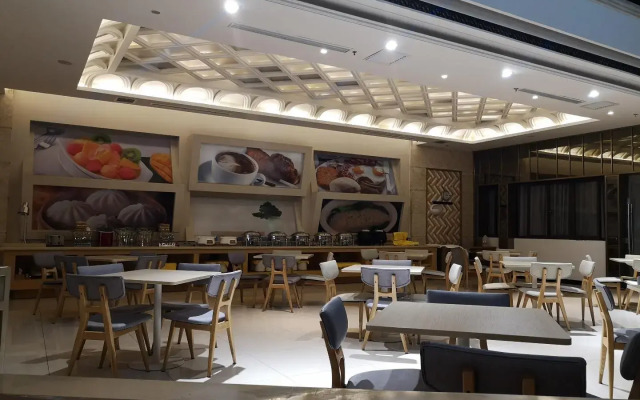 JI Hotel Shanghai Chuansha Chengnan Road