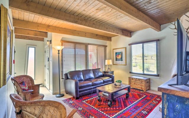 Traditional-style Adobe Casita - Walk to Dtwn