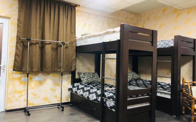 M&G Hostel and Tours