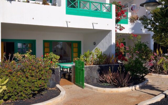 Cozy Apartment in Costa Teguise With Swimming Pool