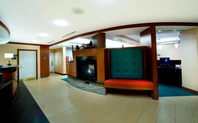 Residence Inn by Marriott Mississauga - Airport Corporate Centre West