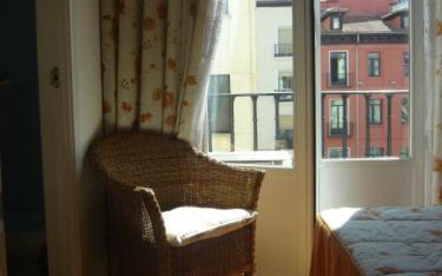 Hostal Triana