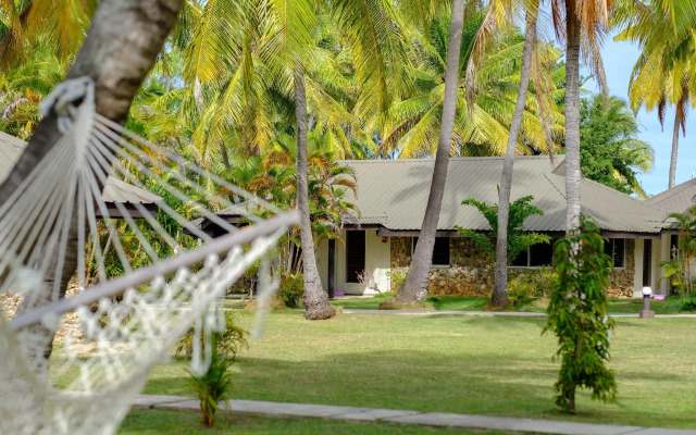 Plantation Island Resort