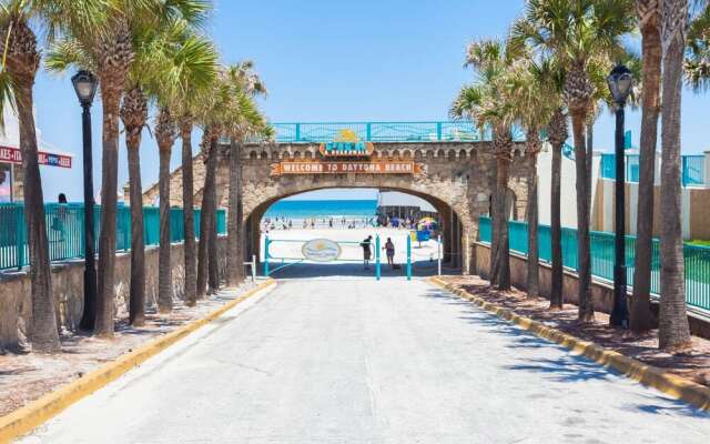 Sea Biscuit - Three Bedroom Home