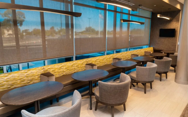 SpringHill Suites Newark Fremont