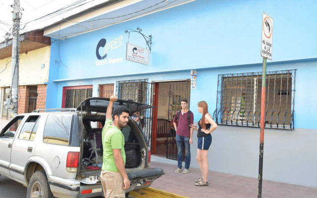 Cipres Guest House