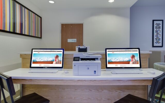 Holiday Inn Express & Suites Fleming Island