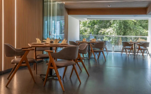 Amberes 64, Ascend Hotel Collection