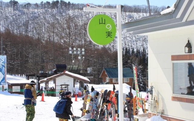 Kitashiga Holiday inn