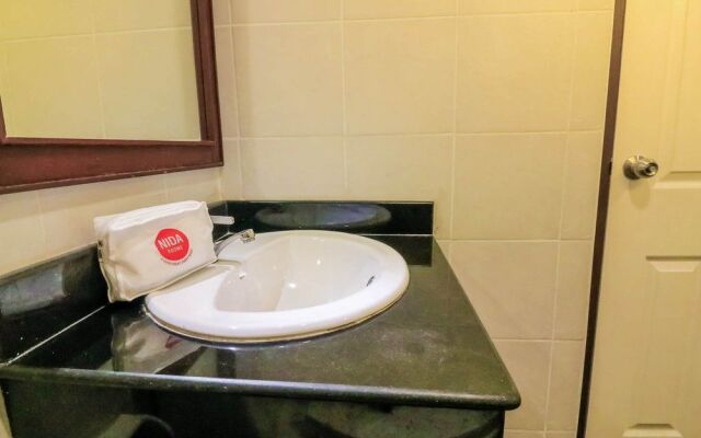 Nida Rooms Chiang Mai Fa Luang Precious