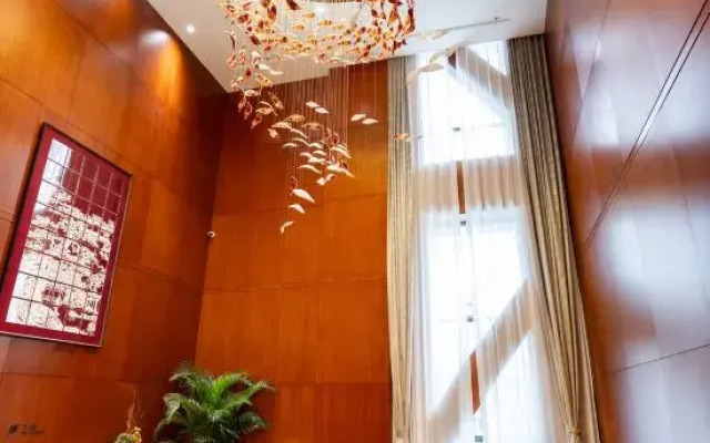 Phoenix  Jianguo  Hotel