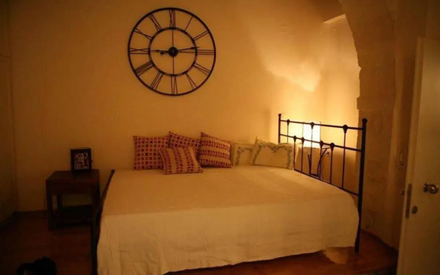 Nakli Traditional Guesthouse