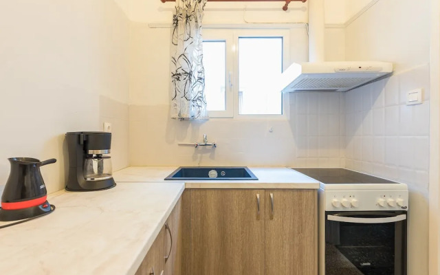 Topfloor Central Apt With Urban Views