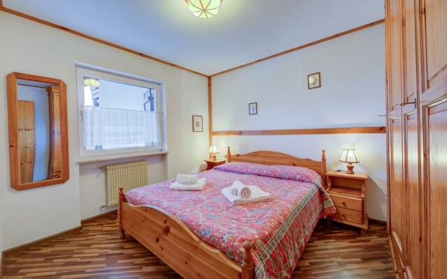 Cavalese few min From ski a04