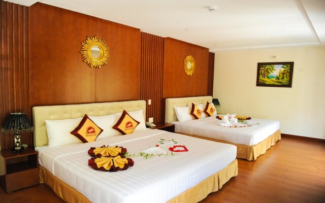 Phuong Nam Mimosa Hotel
