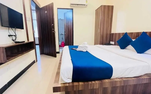 Hotel  Ashoka Palace