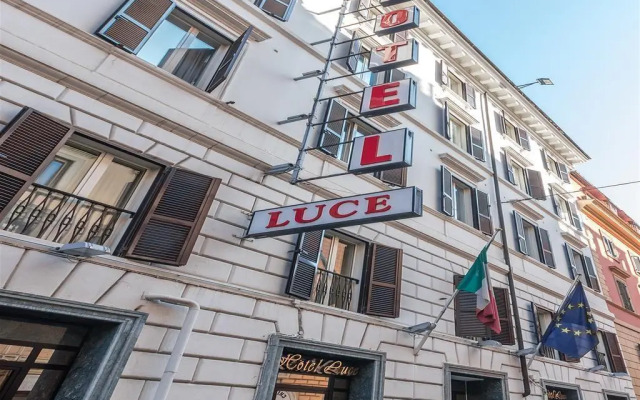 Raeli Hotel Luce
