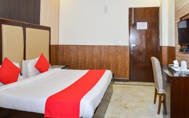 OYO 5334 Hotel Jindal Palace